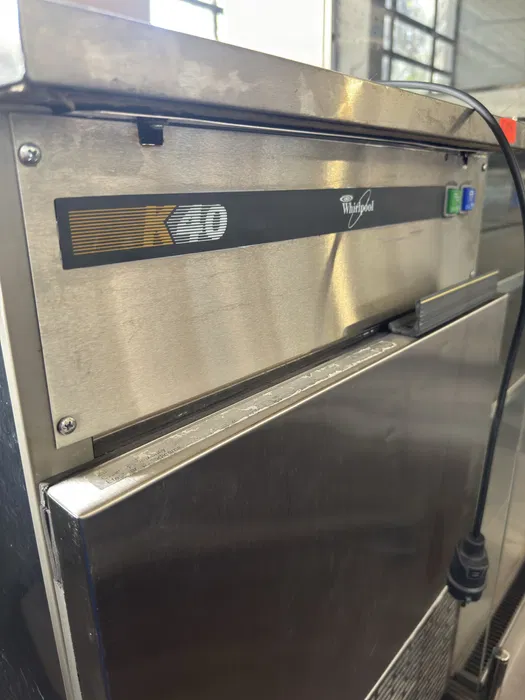 Машина за лед Whirlpool K40 40кг/24ч