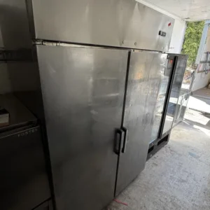 Професионален хладилник Briz 1310л 133 см