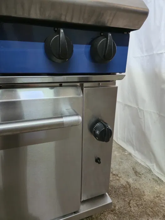 Професионална Газова Печка BlueSeal 6 Котлона с Фурна